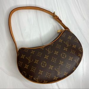 Louis Vuitton Monogram Croissant PM Shoulder Bag